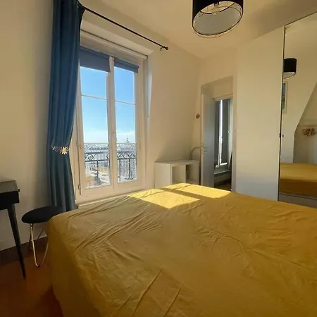 Luminous Batignolles 2p Flat With Eiffel Tower View * Paris